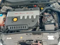 Usata Alfa Romeo 147 116 CV (85 kW) 2007 Nero Utilitaria