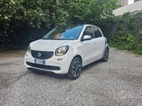 Usata Smart ForFour 71 CV (52 kW) 2015 Bianco Utilitaria