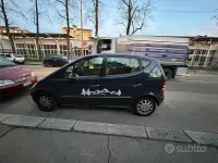 Usata Mercedes A200 102 CV (75 kW) 2004 Bluazzurro Monovolume