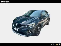 Usata Renault Captur Techno 100 CV (73 kW) 2024 Blu scuro SUV