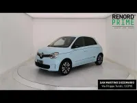 Usata Renault Twingo Techno 60 kW (82 CV) 2023 Azzurro Utilitaria