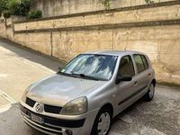 Usata Renault Clio II Authentique 58 CV (42 kW) 2005 Berlina