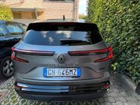 Usata Renault Austral Techno 200 CV (147 kW) 2023 Grigio SUV