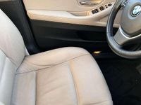 Usata BMW 525 Luxury Line 218 CV (160 kW) 2014 Grigio Station wagon