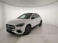 Begagnad Mercedes GLA250 AMG line 217 HK (159 kW) 2023 Vit SUV