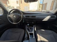Usata BMW 1600 102 CV (75 kW) 2010 Bianco Berlina