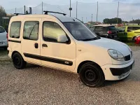 Usata Renault Kangoo 84 CV (61 kW) 2005 Bianco Monovolume