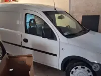 Usata Opel Combo 45 CV (33 kW) 2008 Monovolume