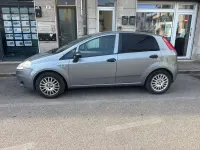 Usata Fiat Grande Punto S 69 CV (50 kW) 2012 Grigio Utilitaria