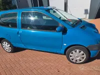 Usata Renault Twingo 75 CV (55 kW) 2003 Blu Utilitaria