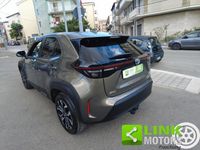 Usata Toyota Yaris Cross 92 CV (67 kW) 2022 Grigio SUV