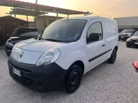 Usata Renault Kangoo 86 CV (63 kW) 2008 Bianco Monovolume