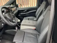 Usata Mercedes V250 Premium 190 CV (139 kW) 2023 Nero Monovolume