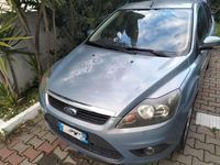 Usata Ford Focus 111 CV (81 kW) 2010 Blu/azzurro Berlina