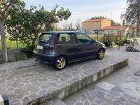 Usata Fiat Punto 133 CV (97 kW) 1994 Grigio Utilitaria