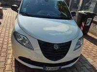 Usata Lancia Ypsilon 69 CV (50 kW) 2014 Bianco Utilitaria