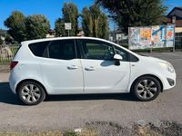 Usata Opel Meriva Cosmo 95 CV (69 kW) 2012 Bianco Monovolume