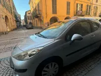 Usata Peugeot 207 73 CV (53 kW) 2008 Grigio Utilitaria