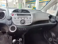 Usata Honda Jazz Elegance 99 CV (72 kW) 2009 Grigio Utilitaria