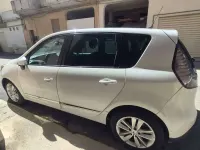Usata Renault Scénic III 110 CV (80 kW) 2013 Monovolume