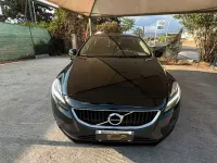 Usata Volvo V40 120 CV (88 kW) 2019 Nero Berlina