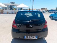 Usata Hyundai i20 78 CV (57 kW) 2009 Nero Utilitaria