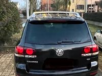 Usata VW Touareg 174 CV (127 kW) 2007 Nero SUV