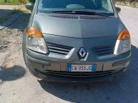 Usata Renault Modus 85 CV (62 kW) 2005 Verde Monovolume