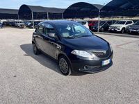 Usata Lancia Ypsilon 69 CV (50 kW) 2019 Nero Utilitaria