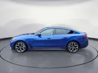 Usata BMW 430 M Sport 245 CV (180 kW) 2023 Blu/azzurro Coupé