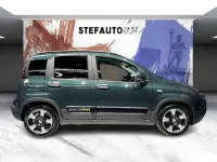 Usata Fiat Panda Cross Cross 69 CV (50 kW) 2025 Verde met Utilitaria