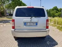 Usata Dodge Nitro SE 177 CV (130 kW) 2009 Grigio SUV
