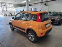 Usado Fiat Panda 4x4 S 86 CV (63 kW) 2017 Naranja Utilitario