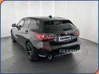 Usata BMW 118 Sport Line 140 CV (102 kW) 2019 Nero Utilitaria