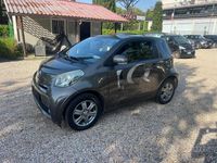 Käytetty Toyota iQ Sol 68 HP (50 kW) 2010 Harmaa Viistoperä