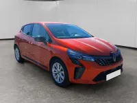 Nuova Renault Clio SE 66 CV (48 kW) 2026 Arancione Utilitaria