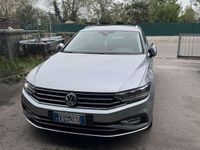 Usata VW Passat Executive 150 CV (110 kW) 2020 Argento Station wagon