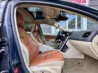 Usata Volvo V60 R-Design Momentum 114 CV (83 kW) 2013 Blu/azzurro Station wagon