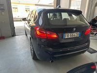 Usata BMW 225 Active Tourer iPerformance 135 CV (99 kW) 2018 Blu Monovolume