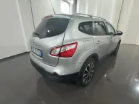 Usata Nissan Qashqai +2 N-Connecta 110 CV (80 kW) 2011 Grigio argento SUV