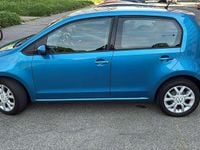 Begagnad VW up! Move 75 HK (55 kW) 2017 Blå Halvkombi
