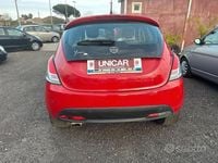 Usata Lancia Ypsilon Gold 69 CV (50 kW) 2015 Nessuno(met.) Utilitaria