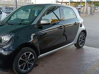 Begagnad Smart ForFour Passion 71 HK (52 kW) 2016 Svart Halvkombi