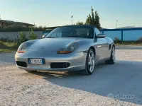 Usata Porsche Boxster 220 CV (161 kW) 2000 Grigio Cabrio