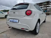 Usata Alfa Romeo MiTo Distinctive 85 CV (62 kW) 2015 Bianco Utilitaria