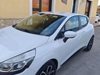 Usata Renault Clio IV Intens 90 CV (66 kW) 2017 Bianco Berlina