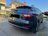 Usata Maserati Levante 275 CV (202 kW) 2020 Nero SUV