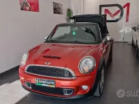 Usata Mini Cooper SD Cabriolet 143 CV (105 kW) 2012 Arancione Cabrio