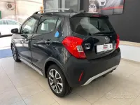 Usata Opel Karl Rocks 73 CV (53 kW) 2018 Grigio Utilitaria