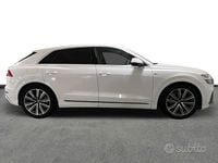 Usata Audi Q8 Sport 286 CV (210 kW) 2020 Bianco SUV